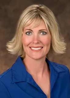 Dr. Shelly McAvoy